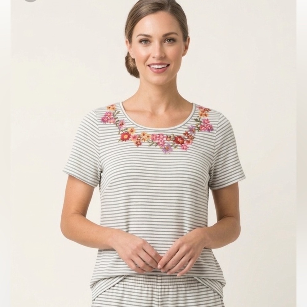 Savanna Jane Gray and White Cotton Striped ShortSleeveTop with Floral Embroidery